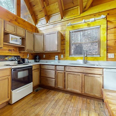 Sugar Bear Cabin Sevierville Esterno foto